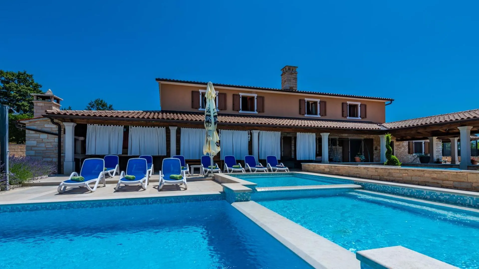 Villa Vela Vrata, A Tranquil And Luxurious Pool Villa Gradisce 0*,  Croatia